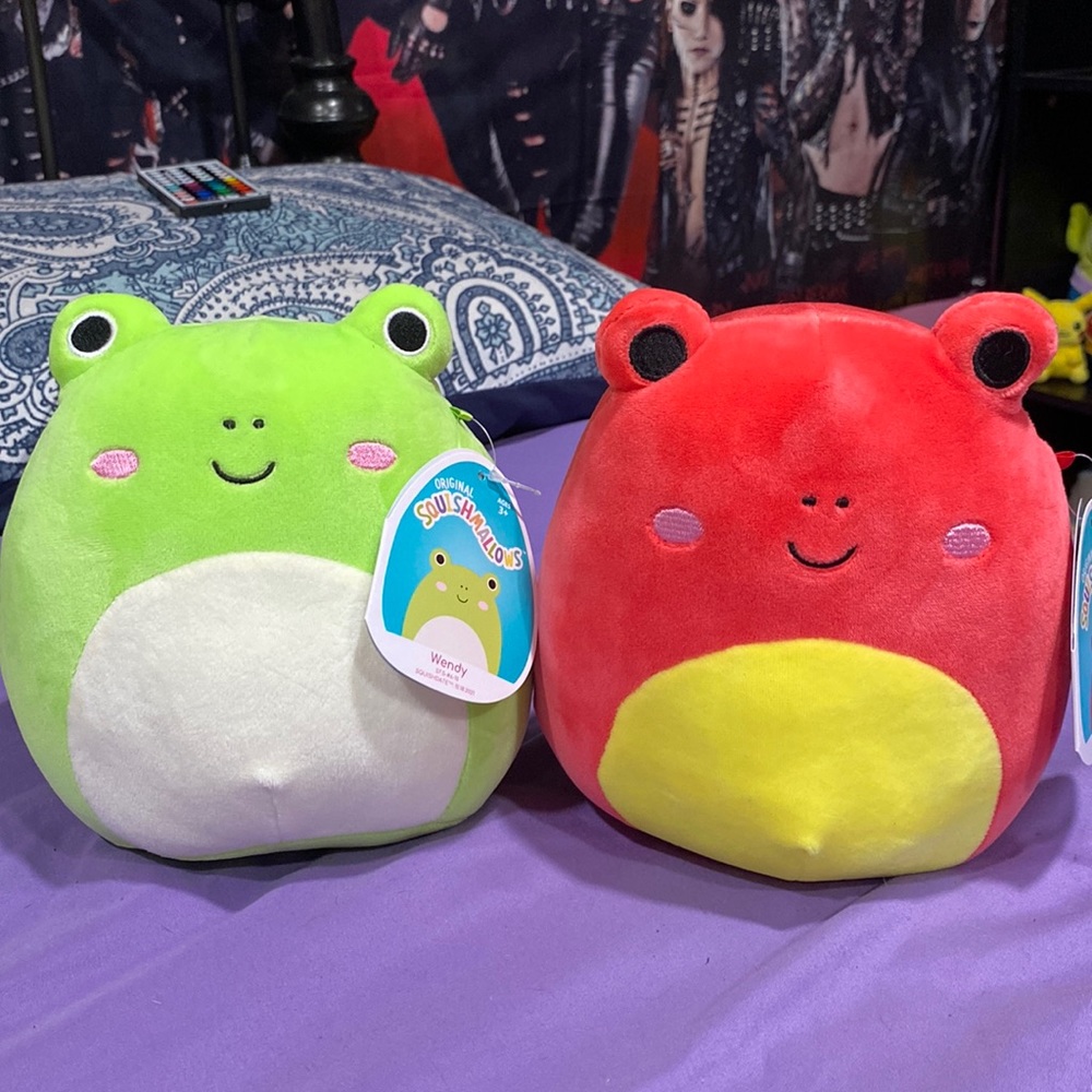 obu and wendy squishmallow